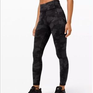 Camo lululemon leggings